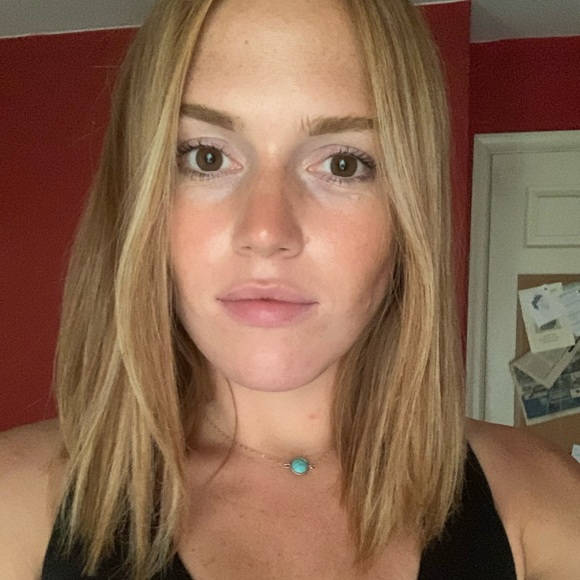 Meet your Posher, Elizabeth - Picture 1 of 1